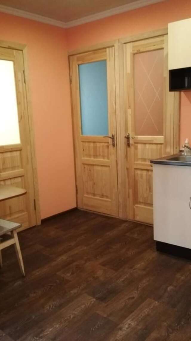 Апартаменты Частный дом, р-н 3 городской больницы Черкассы-16
